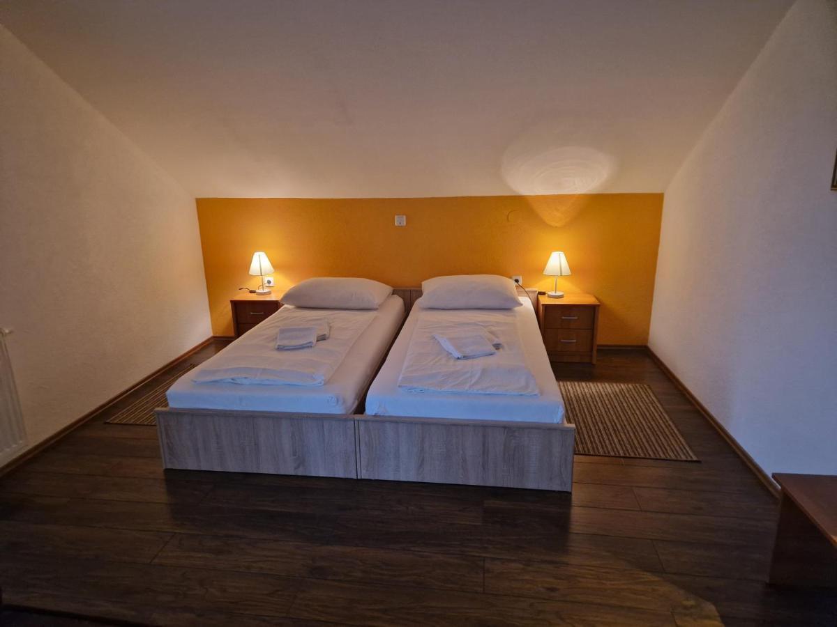 Plitvice Palace Grabovac  Exterior photo
