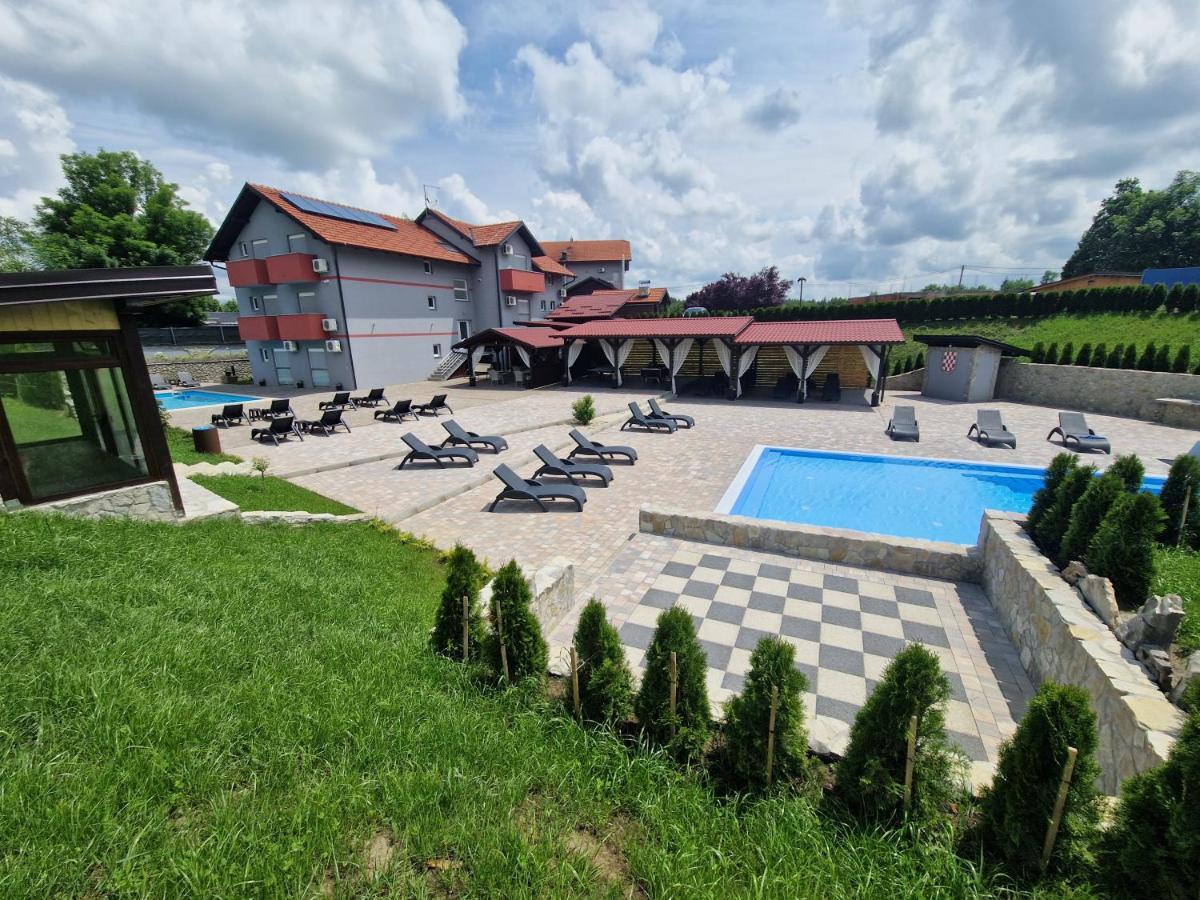Plitvice Palace Grabovac  Exterior photo