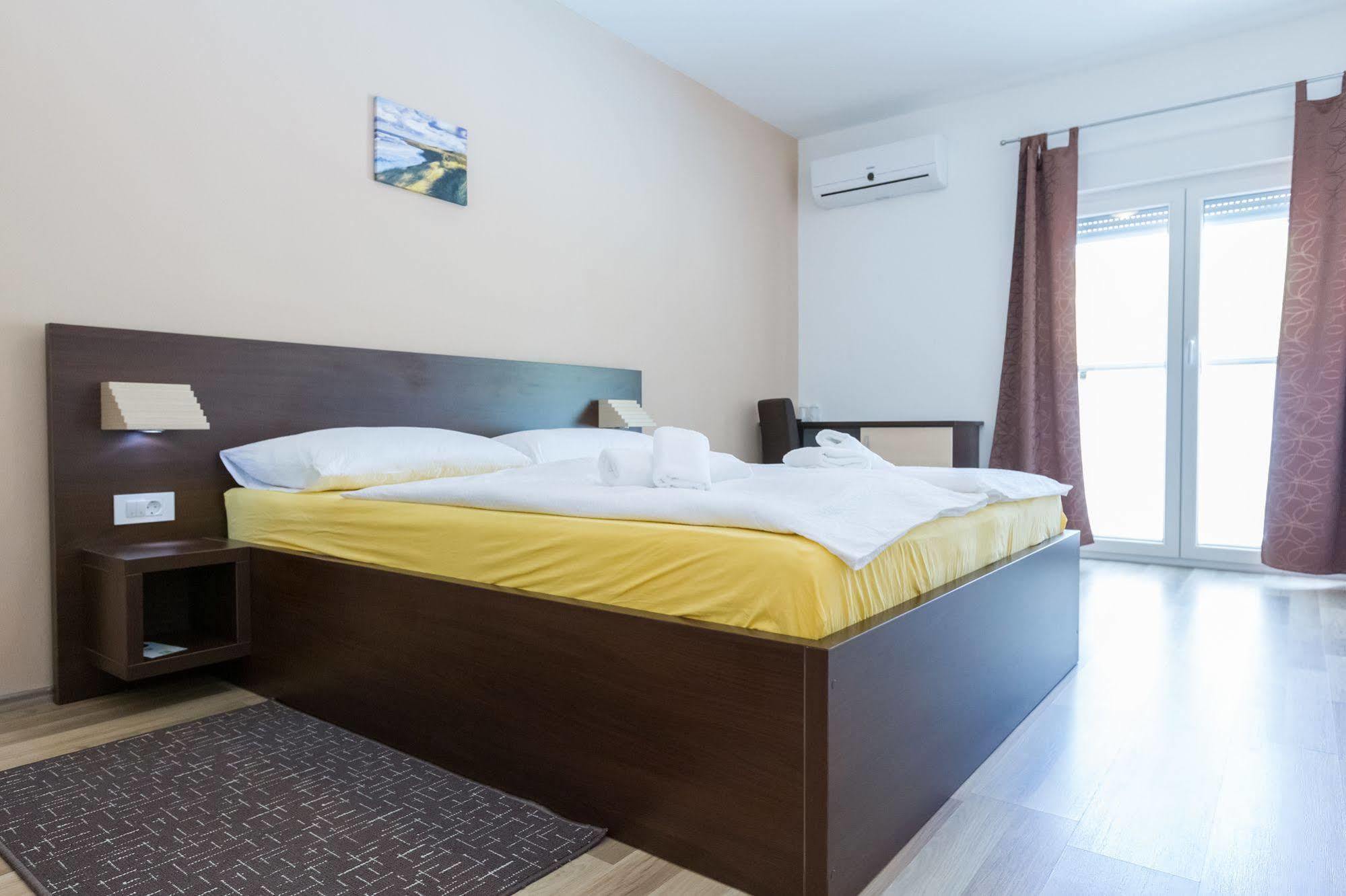 Plitvice Palace Grabovac  Exterior photo